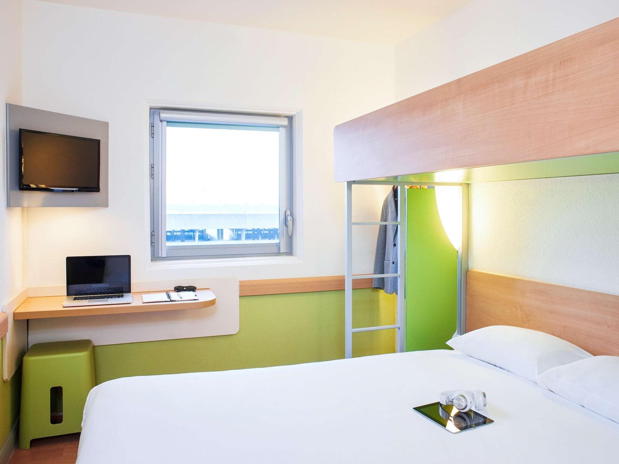 Ibis Birmingham Airport Terminal Building - Nec 3*