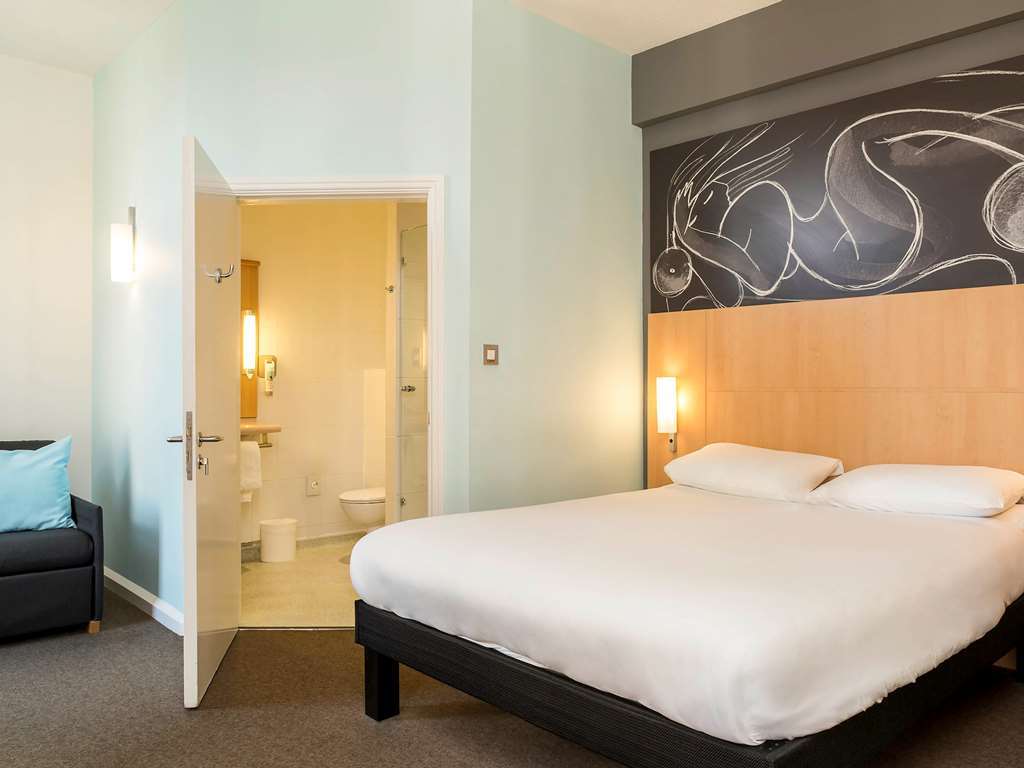 Ibis Birmingham Airport Terminal Building - Nec 3*
